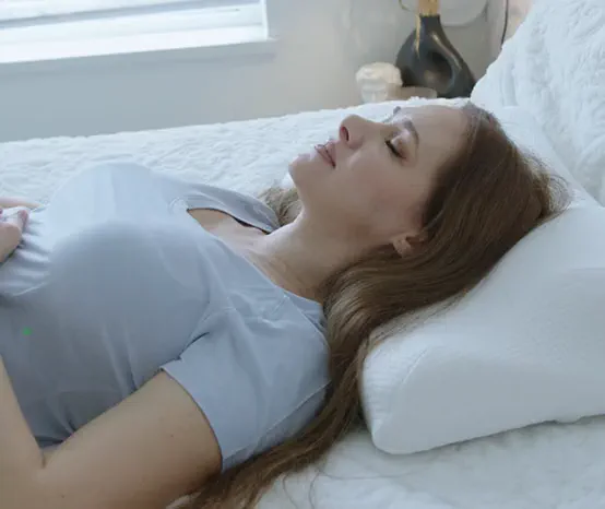 Cooling mesh and ergonomic profile