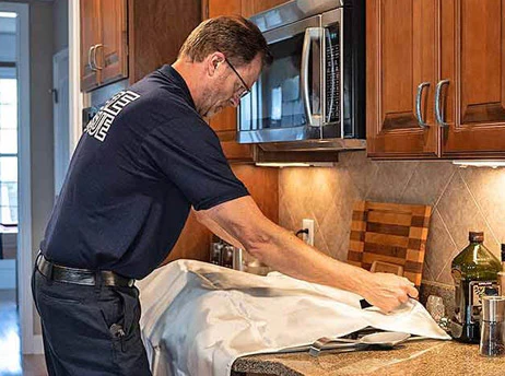 Pull tabs to deploy the blanket quickly